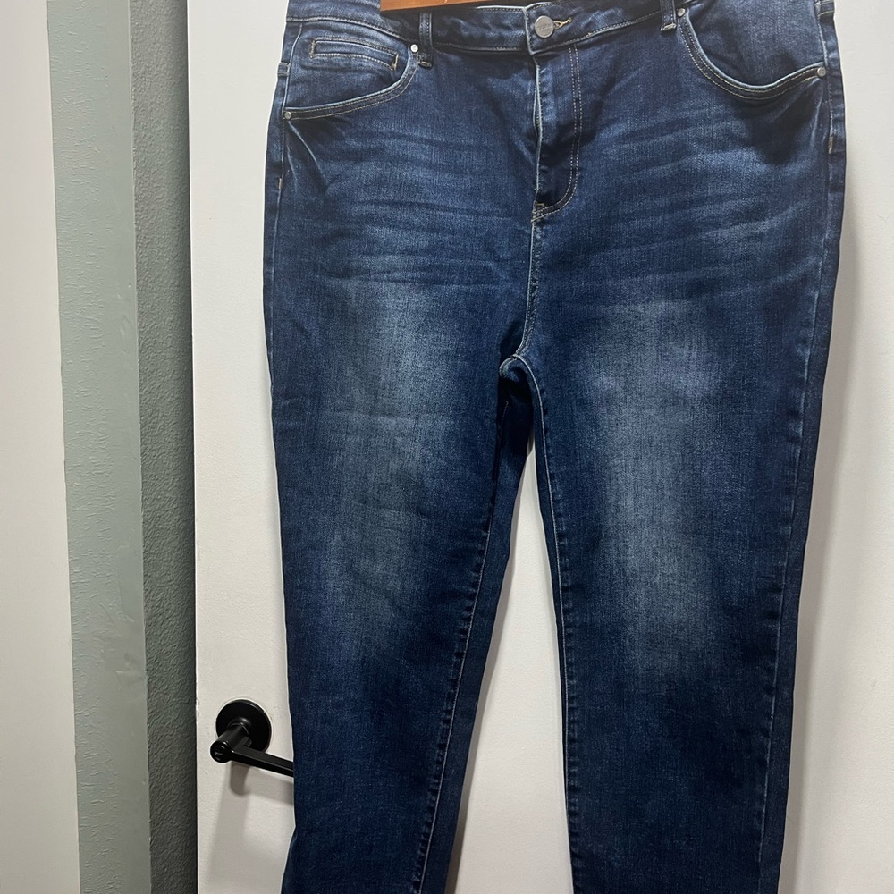 Deep Indigo Women's Straight Leg Jeans